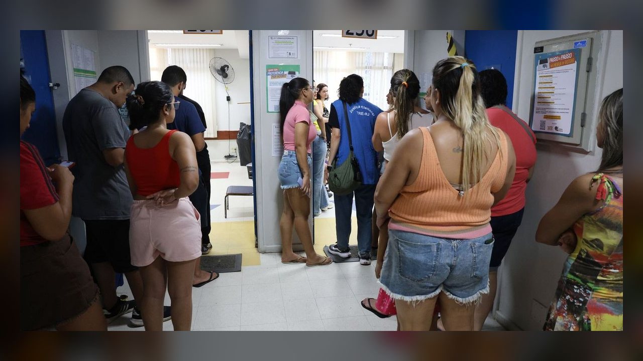 Eleições 2026: governadores eleitos em 1º turno têm de 37 a 70 anos