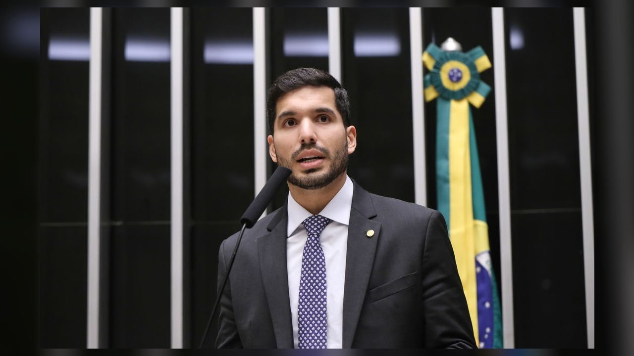 PL elege o deputado federal mais votado em 11 estados nas eleições para a Câmara