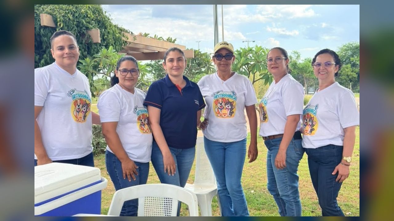 Primavera do Leste imuniza 235 cães e gatos contra raiva em ação itinerante
