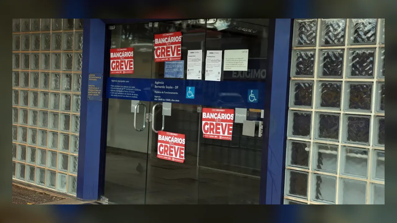TST fixa em 60% percentual mínimo de bancários da Caixa em atividade durante greve